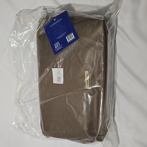 Minkeeblue Crossbody Backpack - Picture 2 of 5